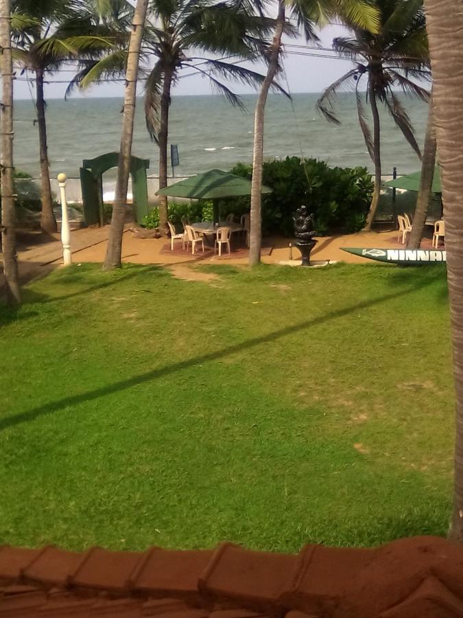 Ninnada Beach Hotel Marawila Exterior foto